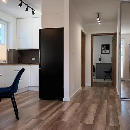 Apartament M&R Trzy Sypialnie, Salon, Garaz * Gdynia