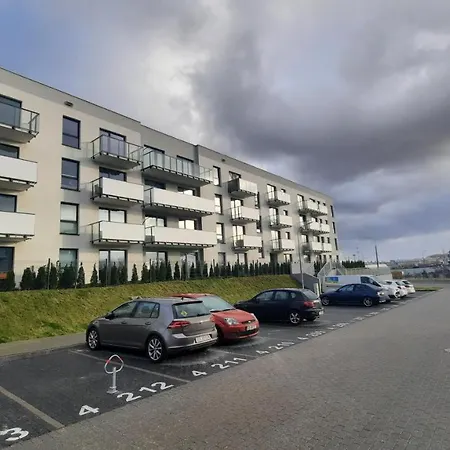 Apartamento Apartament M&R Trzy Sypialnie, Salon, Garaz *
