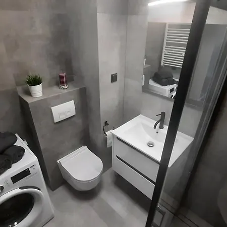 Apartament M&R Trzy Sypialnie, Salon, Garaz Apartment Gdynia